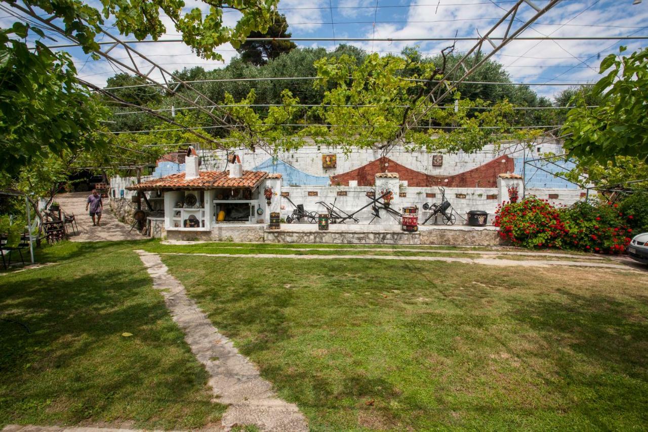 Villa Nakou House Vráchos Exterior foto